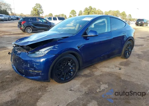 2022 Tesla Model Y Long Range Dual Motor All-Wheel Drive из США, поврежденный, VIN 7SAYGDEE8NF441493